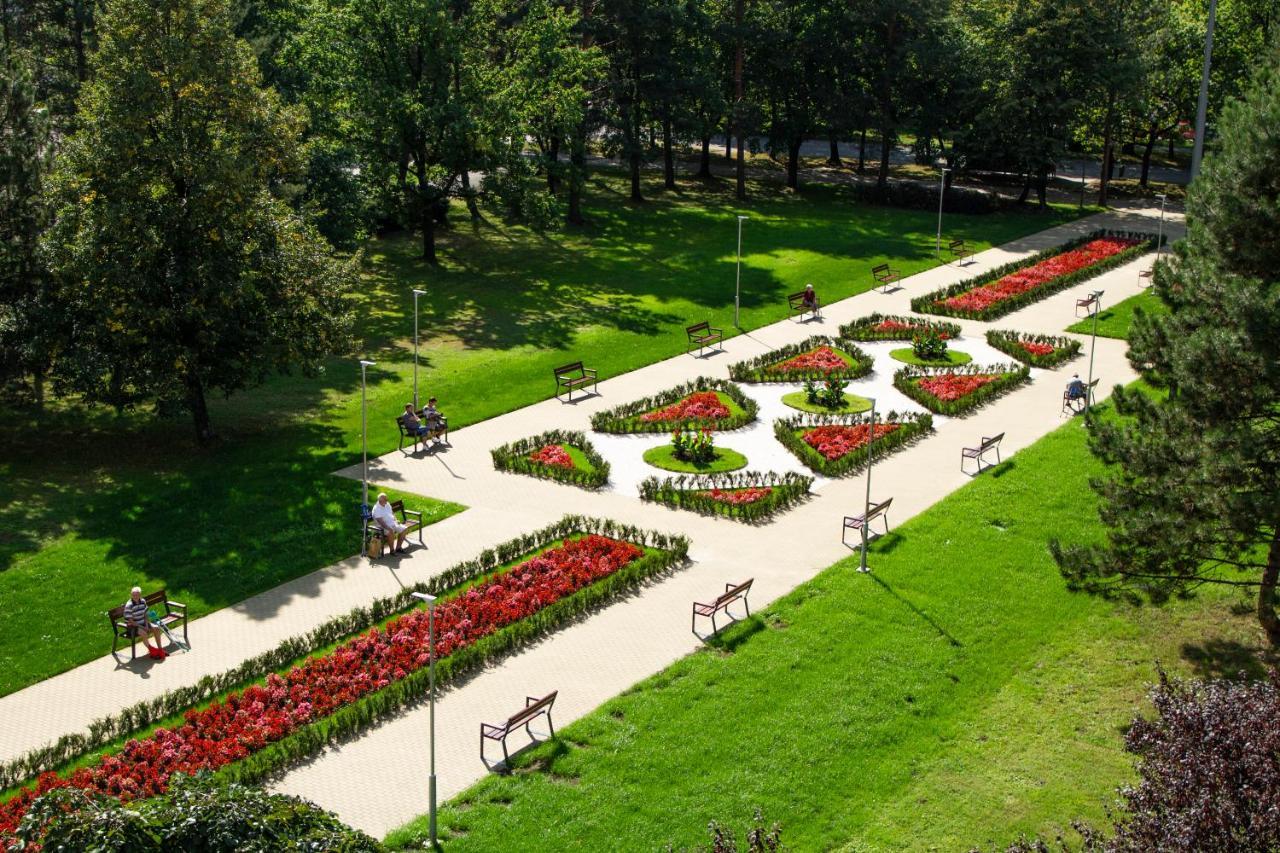 Rehabilitacni Sanatorium - Lazne Darkov Hotel Karviná Екстериор снимка